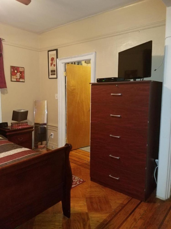 Gabriel's Luxury Suite image 21