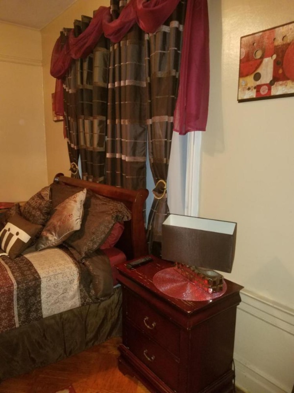 Gabriel's Luxury Suite image 8